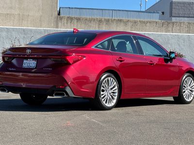 2019 Toyota Avalon - Photo 2