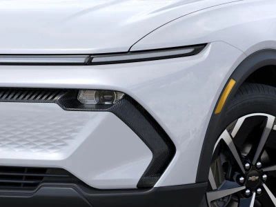 2026 Chevrolet Equinox EV — photo 10 view