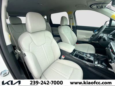 2026 Kia Sorento Hybrid — photo 14 view