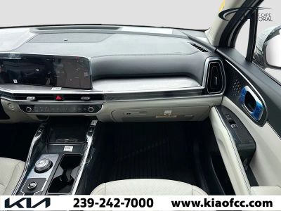 2026 Kia Sorento Hybrid — photo 17 view
