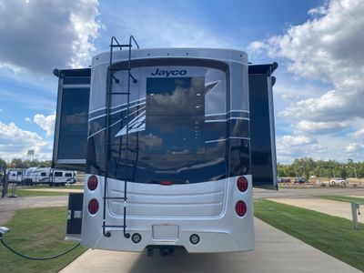 2026 Jayco Seneca - Photo 3