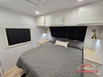 2025 Model I 275 - Photo 26