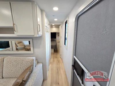 2025 Model I 275 - Photo 21