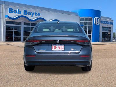 2026 Honda Accord Hybrid - Photo 4