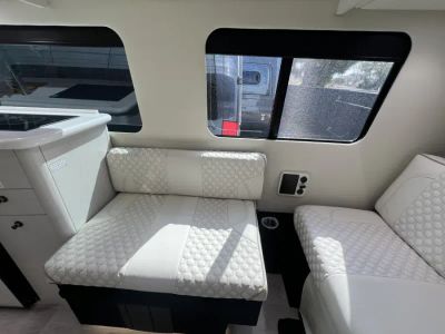 2026 Midwest Automotive Designs HERITAGE — photo 10 view