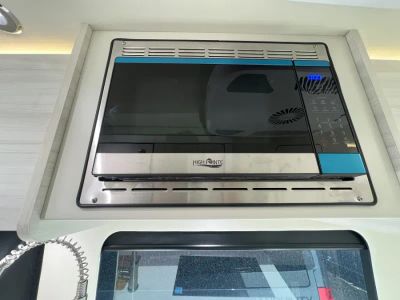 2026 Midwest Automotive Designs HERITAGE — photo 9 view