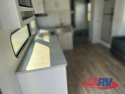 2022 Dutchmen RV Astoria - Photo 16