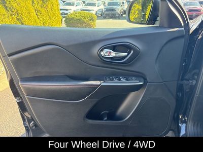 2021 Jeep Cherokee Trailhawk - Photo 15