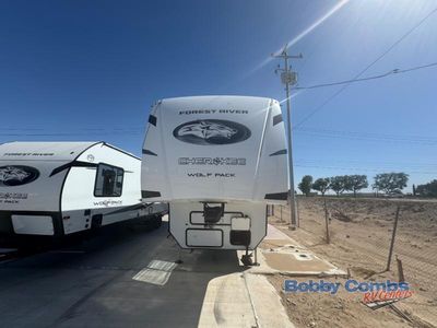 2025 Forest River RV Cherokee Wolf Pack - Photo 3