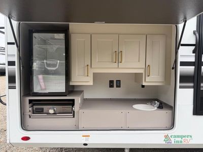 2026 Grand Design Influence — photo 7 view