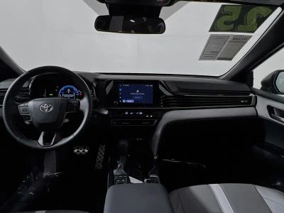 2025 Toyota Camry — photo 27 view