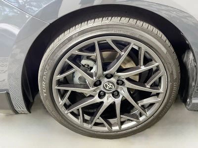 2025 Toyota Camry — photo 11 view