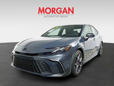 2025 Toyota Camry — photo 7 view