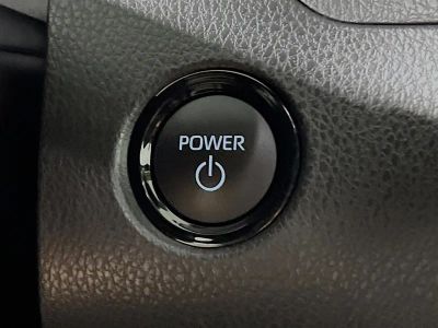 2025 Toyota Camry — photo 20 view
