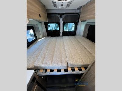 2025 Winnebago Solis - Photo 12