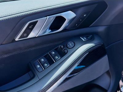 2026 BMW X5 — photo 23 view