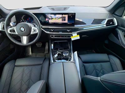 2026 BMW X5 — photo 16 view