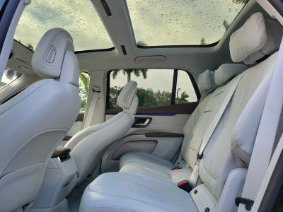 2023 Mercedes-Benz EQS — photo 12 view
