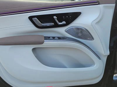 2023 Mercedes-Benz EQS — photo 17 view