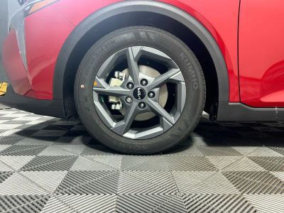 2025 Kia K4 — photo 13 view
