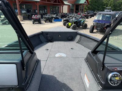 2026 Lund 1875 IMPACT XS — photo 10 view