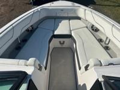 2024 Regal LS6 - Photo 7