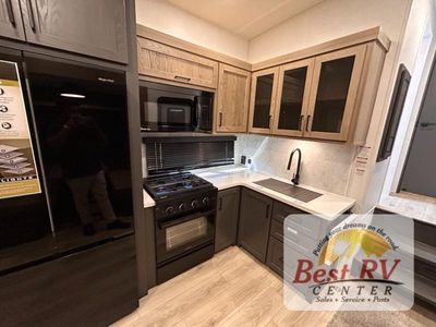 2026 Forest River RV Rockwood Signature - Photo 48