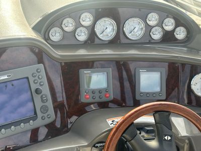 2007 Regal 4060 Commodore - Photo 18