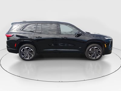 2025 Buick Enclave - Photo 8