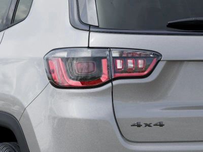 2026 Jeep Compass — photo 9 view