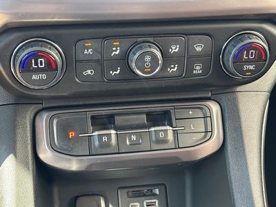 2020 GMC Acadia - Photo 12