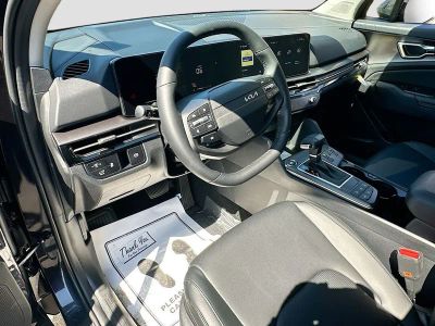 2026 Kia Sportage — photo 9 view