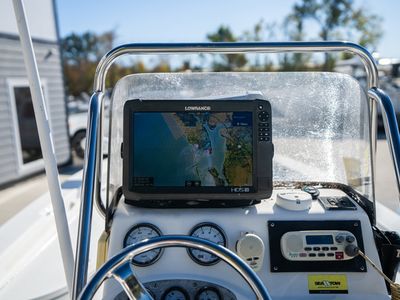 2009 Ranger Boats 2200 Bay Ranger - Photo 9