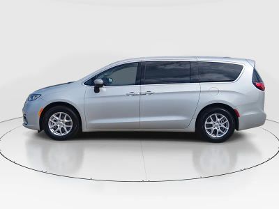 2023 Chrysler Pacifica — interior view