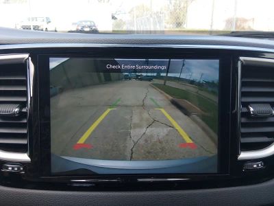 2023 Chrysler Pacifica — photo 16 view