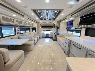 2026 Tiffin ALLEGRO BAY - Photo 3