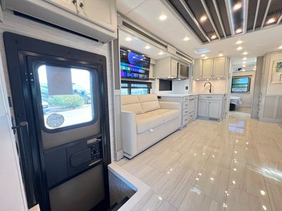 2026 Tiffin ALLEGRO BAY - Photo 6