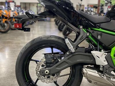 2025 Kawasaki Z650 ABS - Photo 8