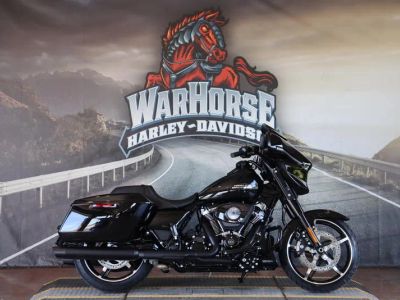 2025 Harley-Davidson FLHX - Street Glide — photo 9 view