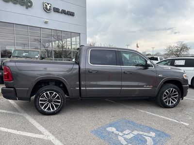 2026 RAM 1500 — photo 32 view
