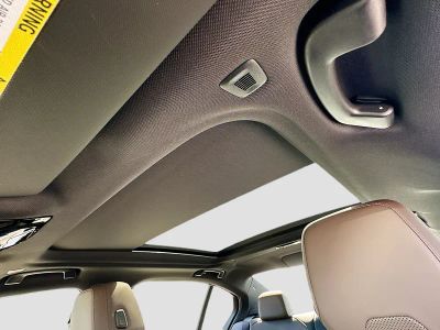 2026 BMW 5 Series — photo 14 view
