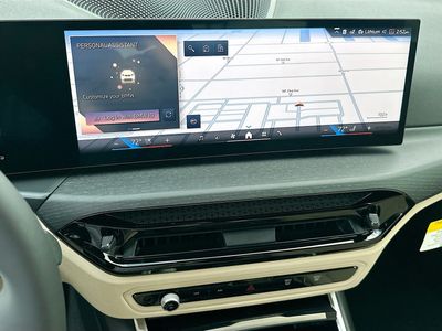 2026 BMW 3 Series - Photo 10