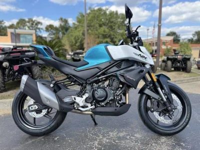 2026 CFMOTO 450NK — front three-quarter view