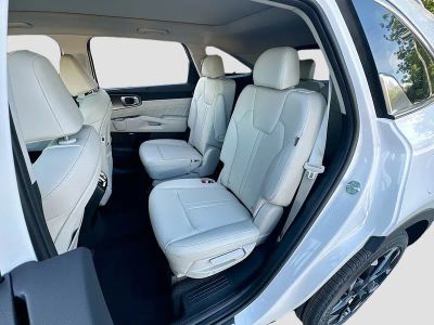 2026 Kia Sorento — photo 26 view