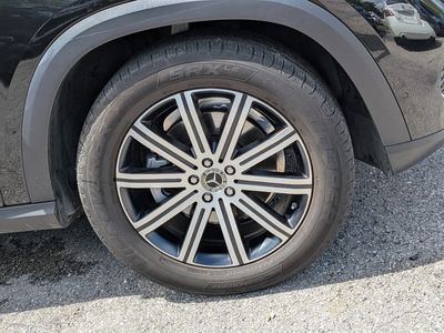 2025 Mercedes-Benz GLE - Photo 11