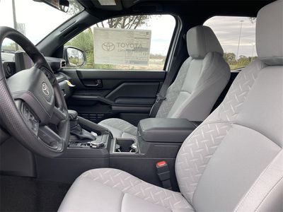 2026 Toyota Tacoma - Photo 2