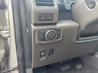 2018 Ford Expedition — interior view