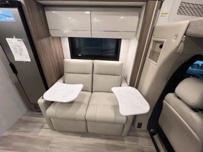 2026 Thor Motor Coach DELANO - Photo 6