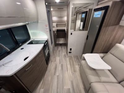 2026 Thor Motor Coach DELANO - Photo 3