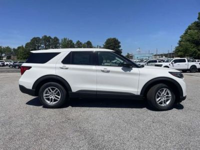 2026 Ford Explorer — side profile view